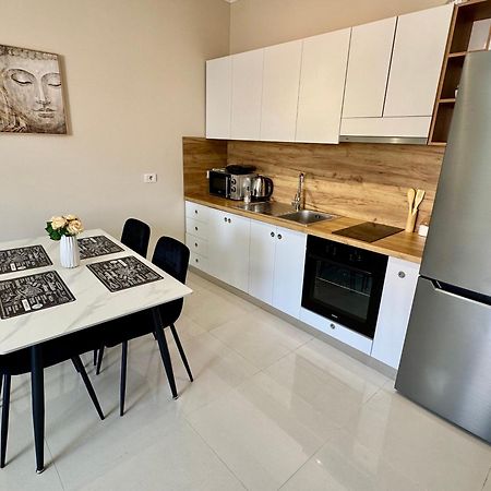 New Bazaar Cozy Apartment 2 Dajti View Тирана Экстерьер фото