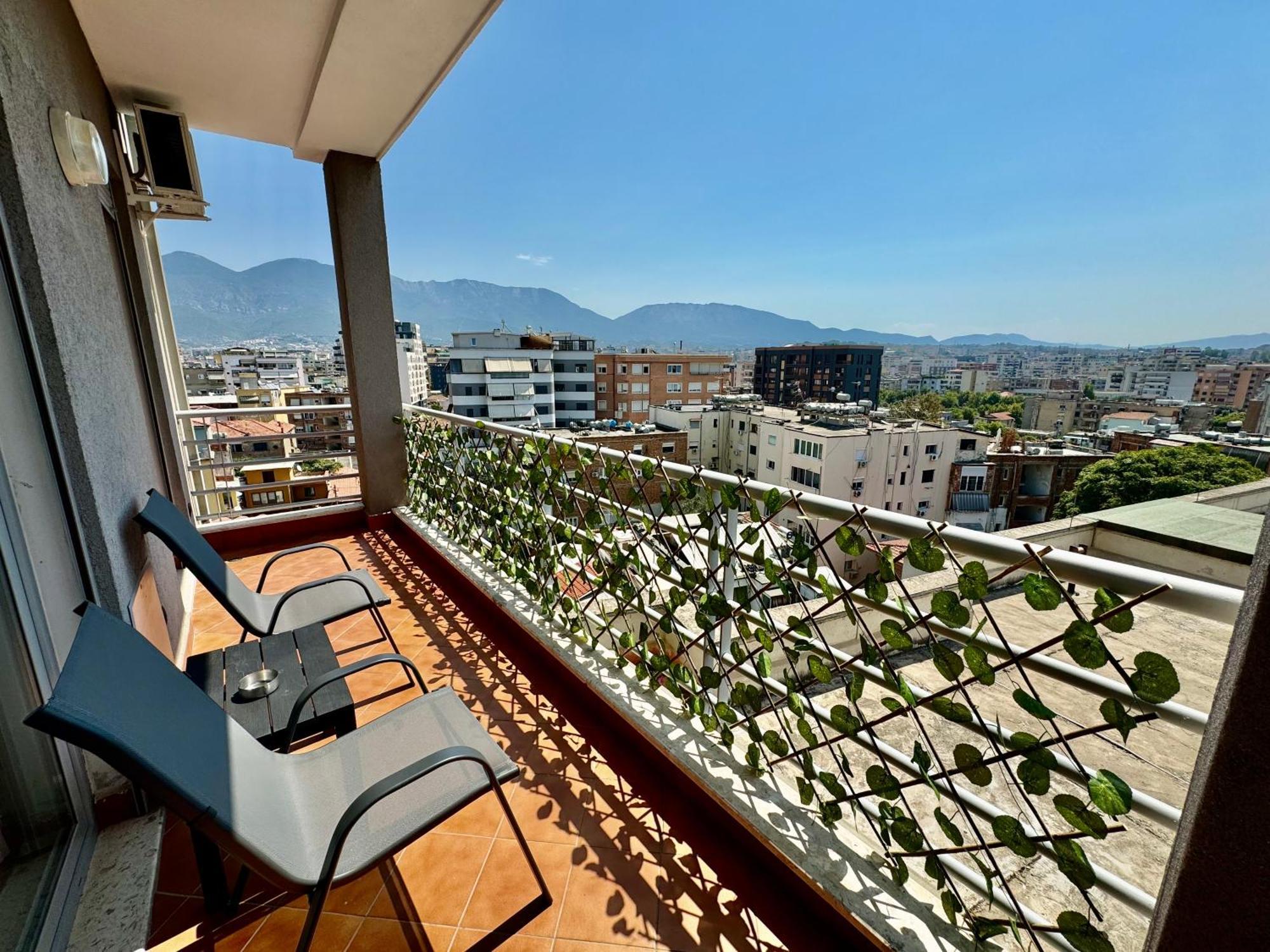 New Bazaar Cozy Apartment 2 Dajti View Тирана Экстерьер фото