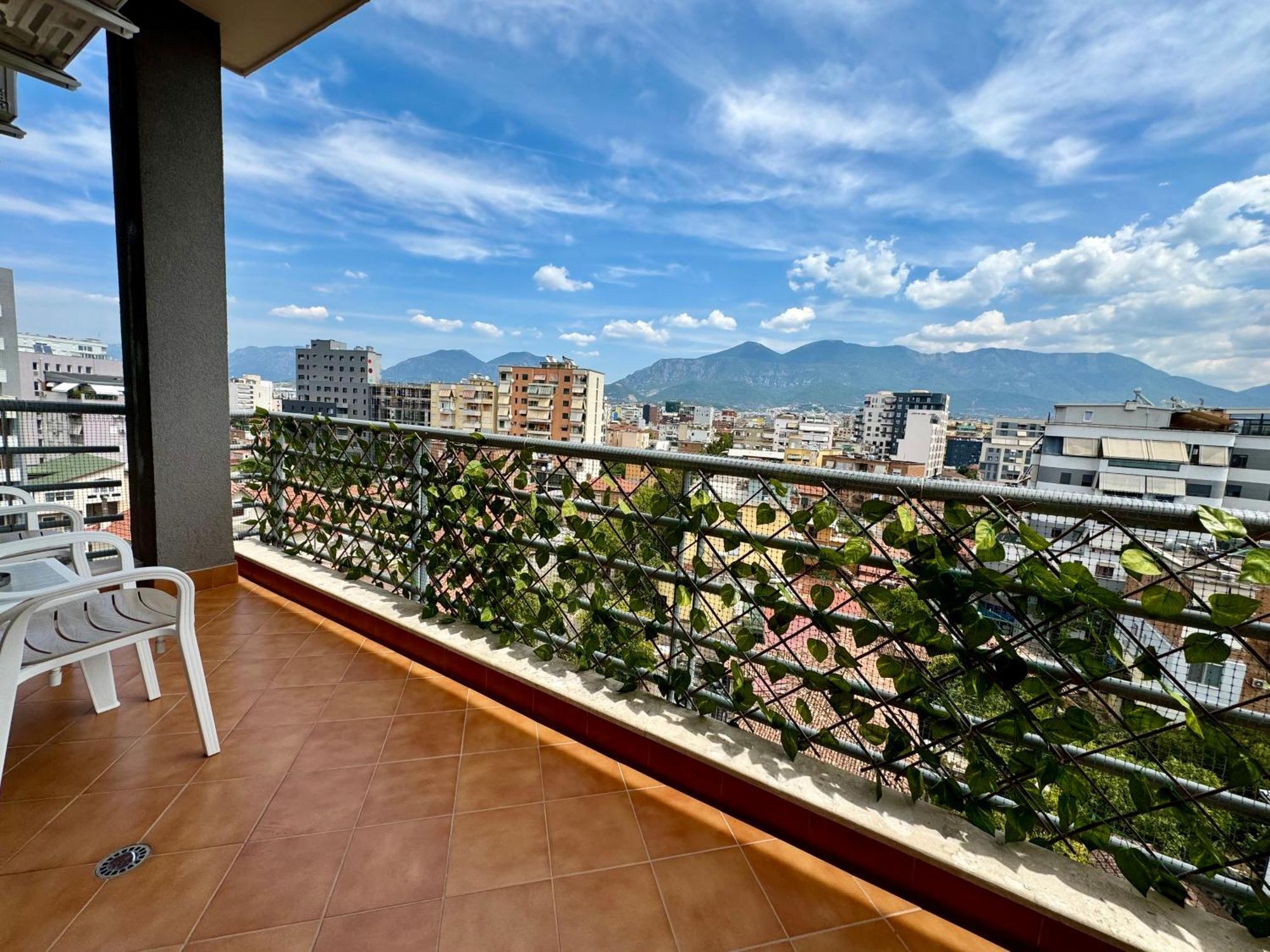 New Bazaar Cozy Apartment 2 Dajti View Тирана Экстерьер фото